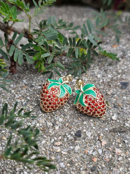 Fraise Lumière Strawberry Earrings