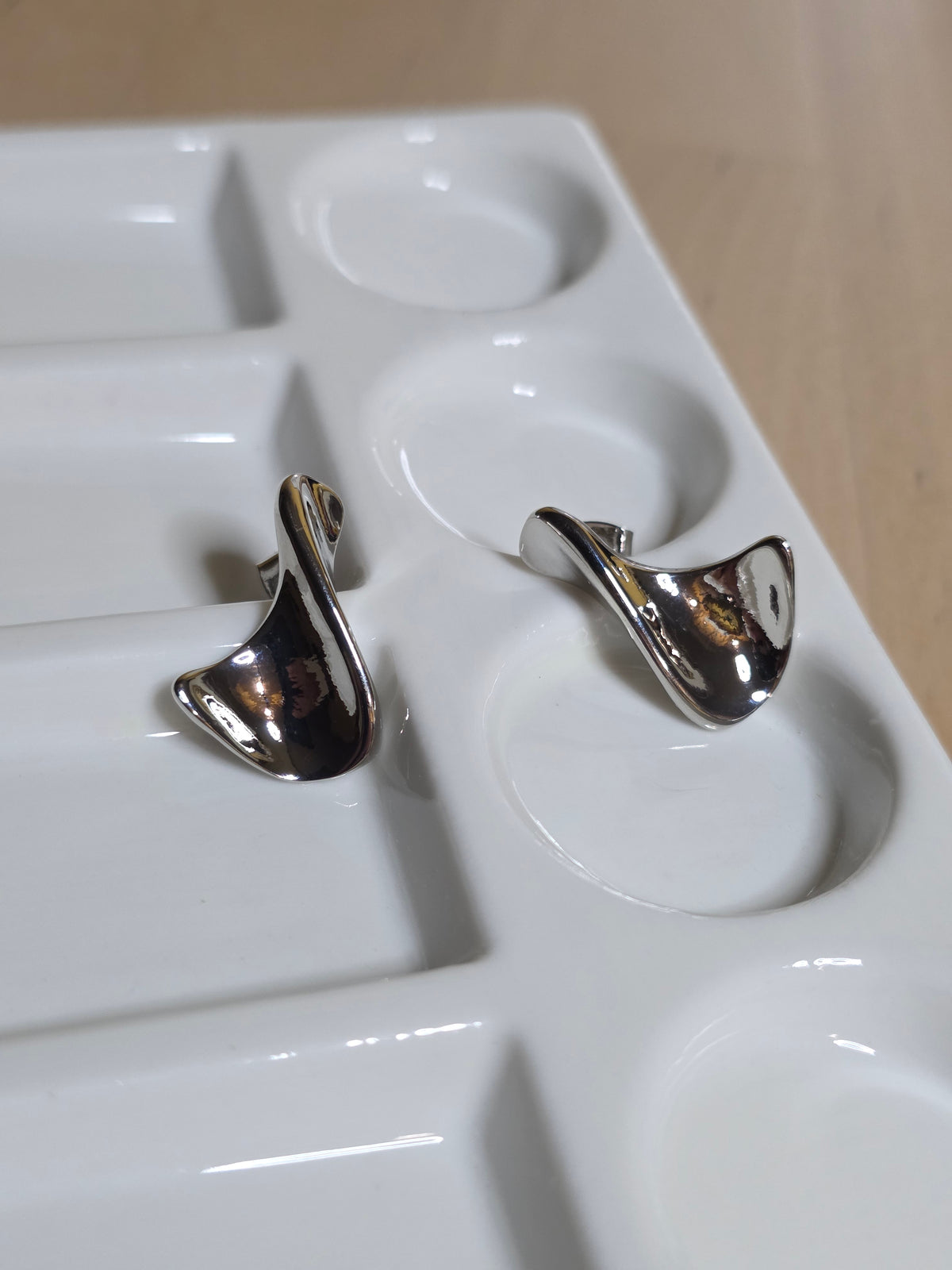 Sculpted Fold Stud Earrings