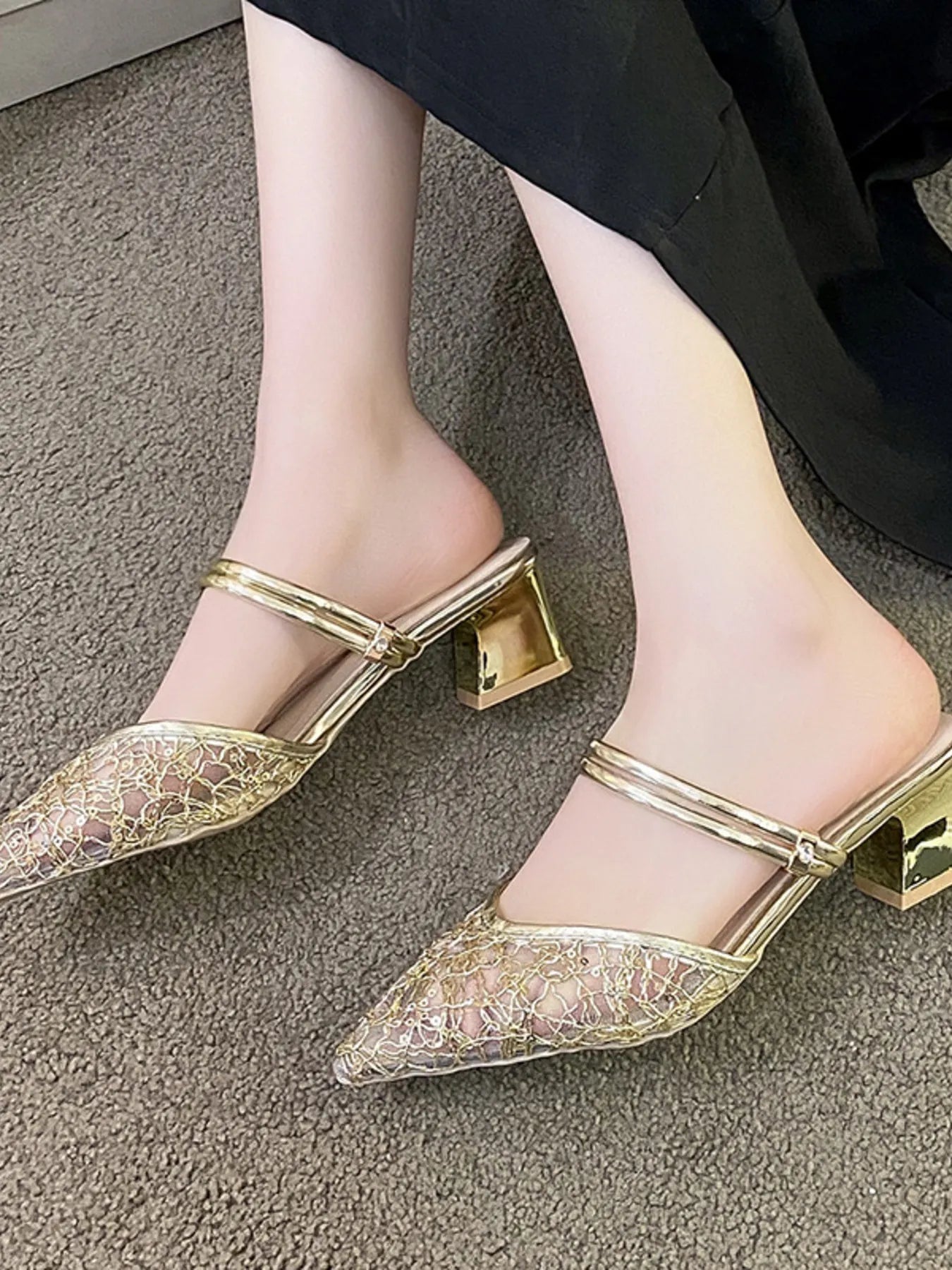 704f35001d694e12adfb39de8969bba4-Max-Origin