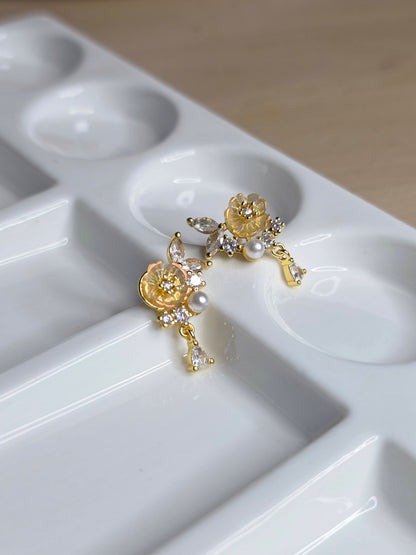 Aurora Floral Pearl Earrings