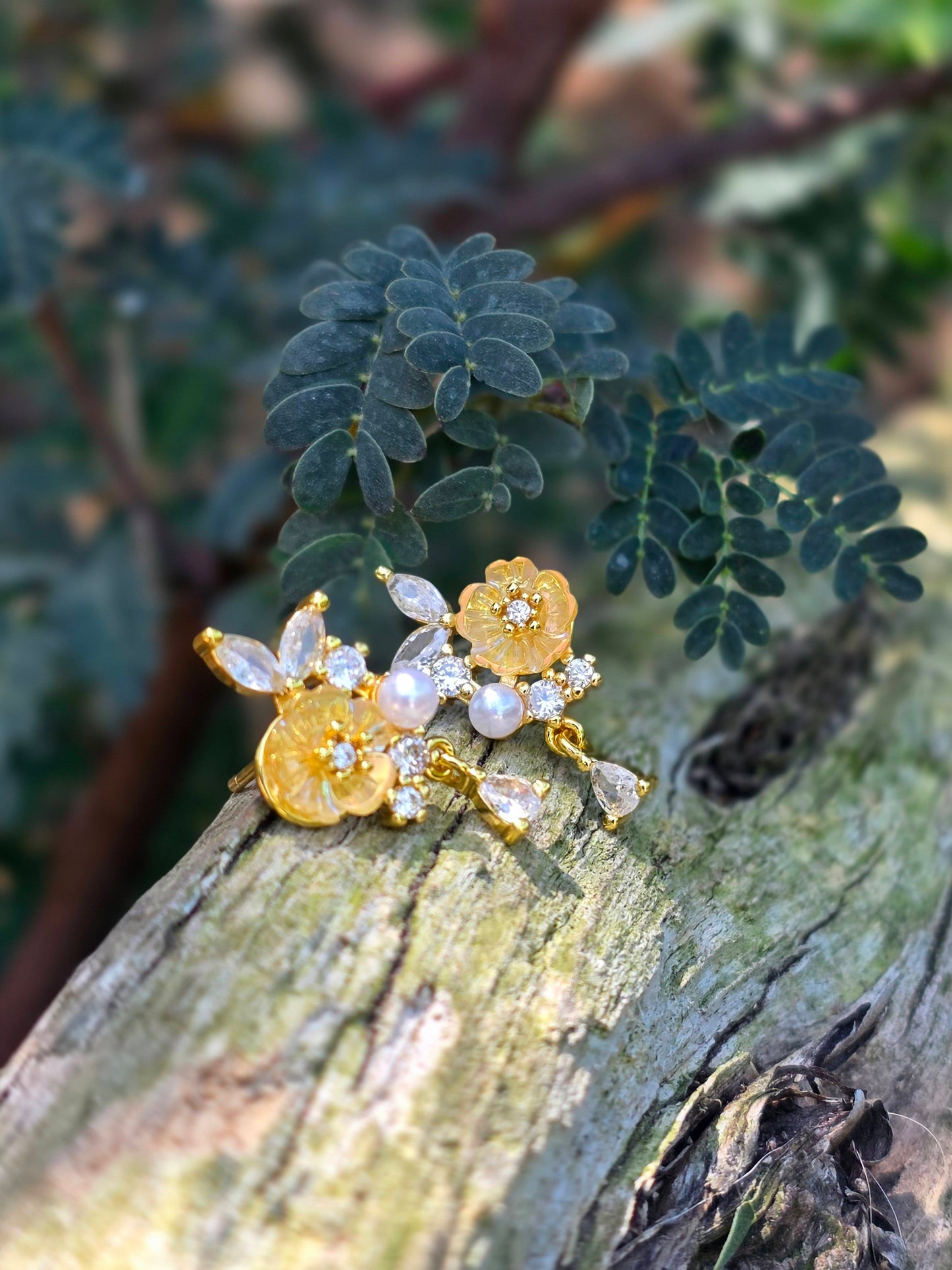 Aurora Floral Pearl Earrings