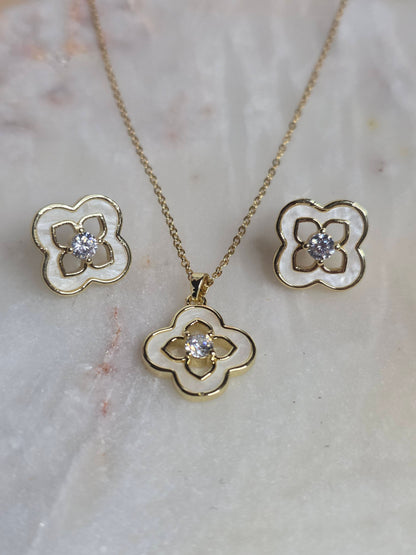 Celeste Clover Jewelry Set